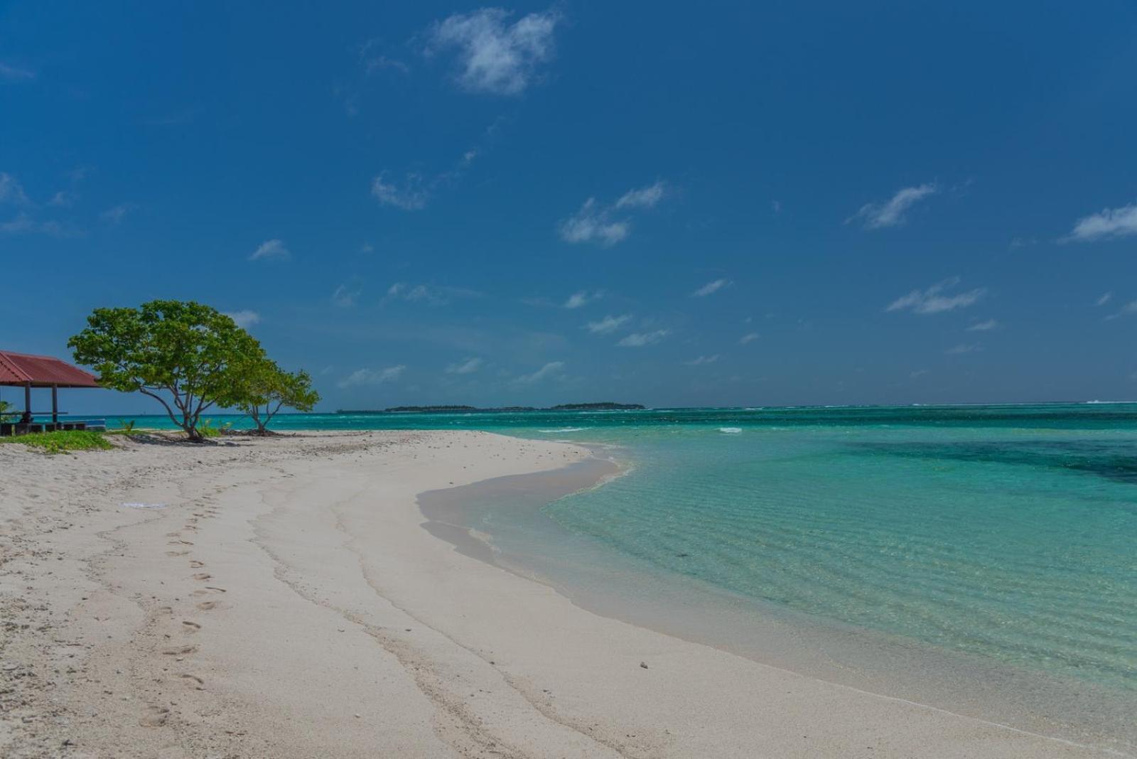 Chao Guest House Maafushi Bagian luar foto